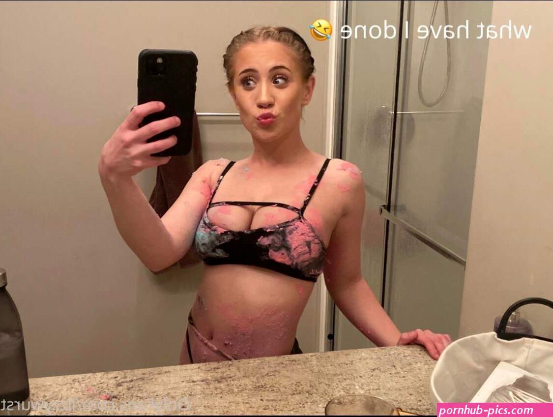 Lizzy Wurst Onlyfans Lewd Lingerie Photos Leaked 8