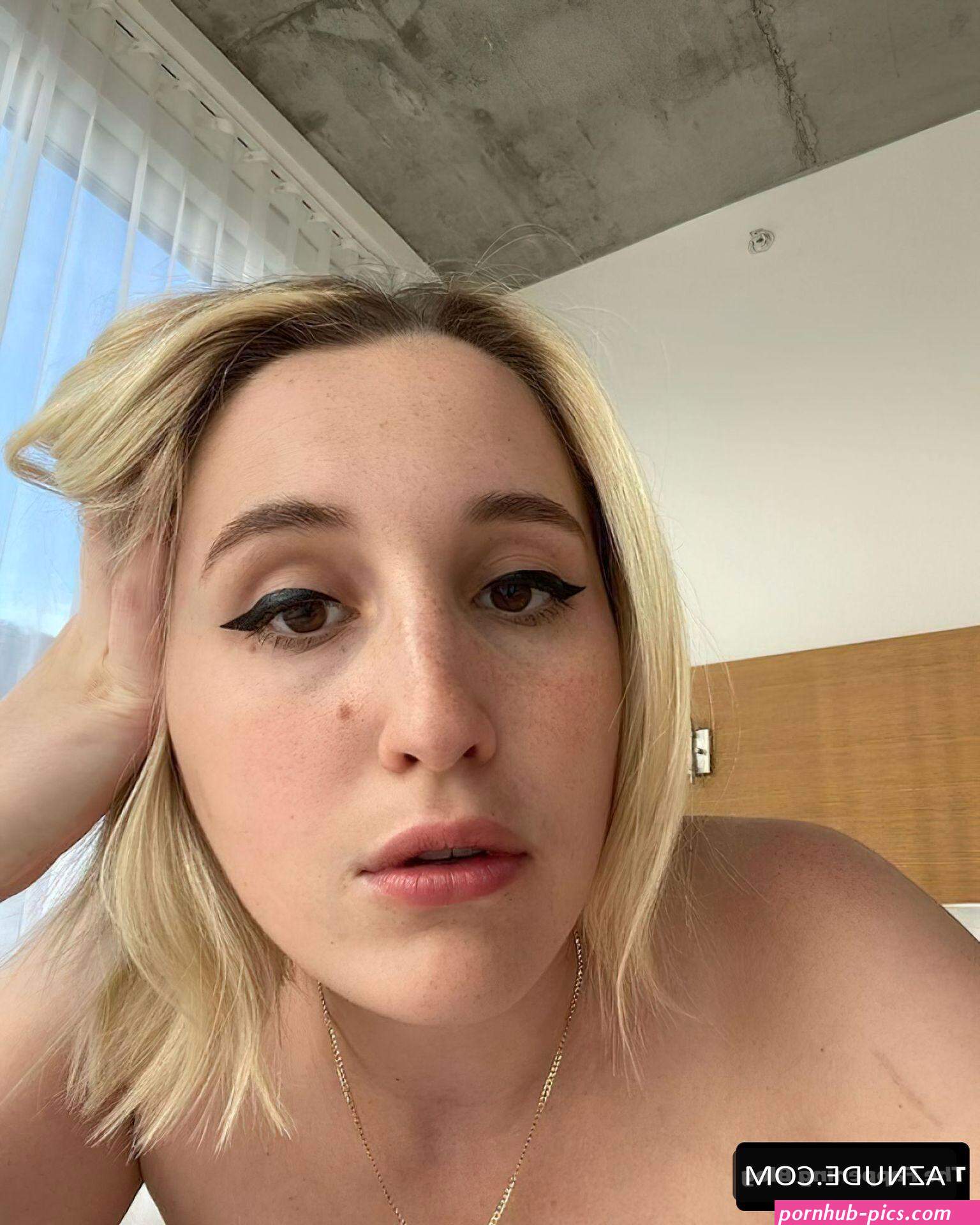HARLEY QUINN SMITH Nude