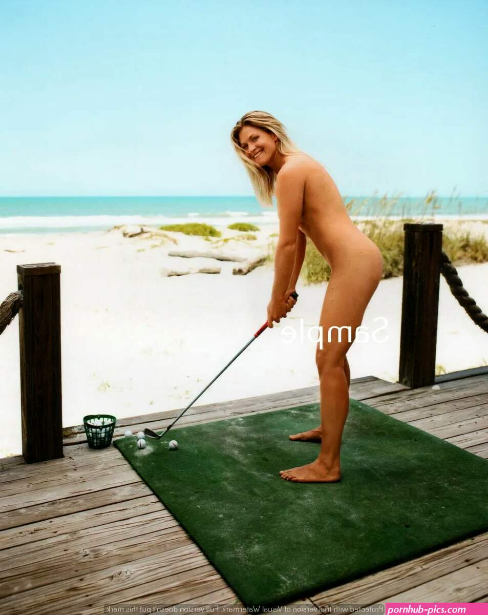 Suzann Pettersen Posing Nude 8x10 Golf Photo Poster Print LPGA SP3