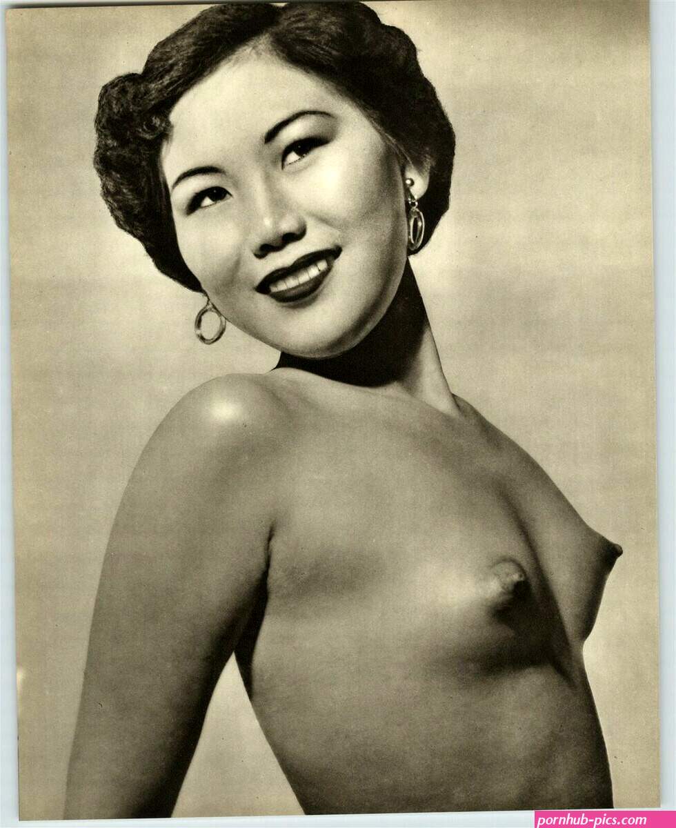 1955 John Everard Asian Northern China Chinese Nude Female Breasts Photo Gravure