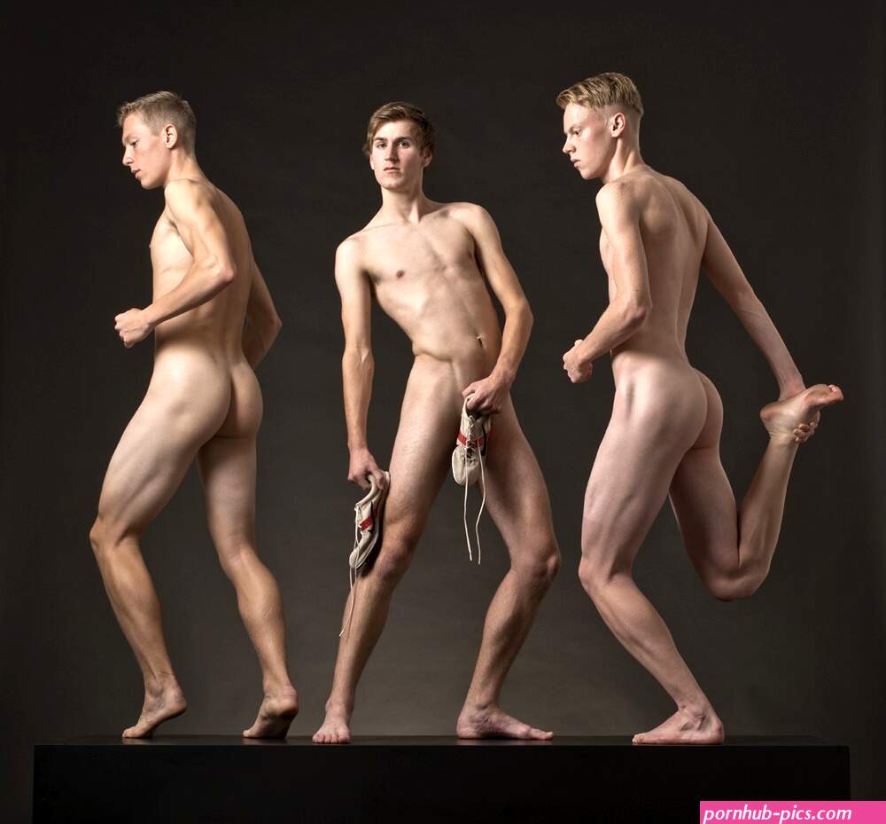 Male nude in art