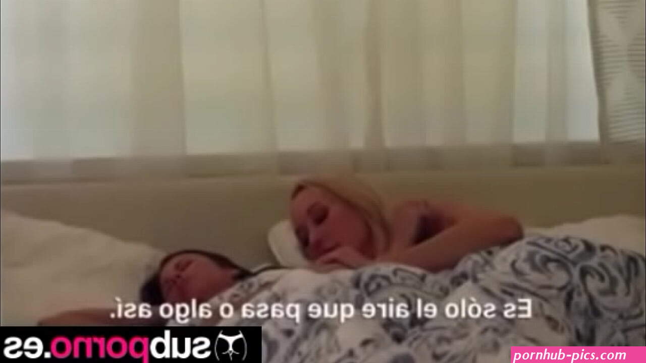 Ayudo a mi amiga a masturbarse sub espanol subporno subtitulado