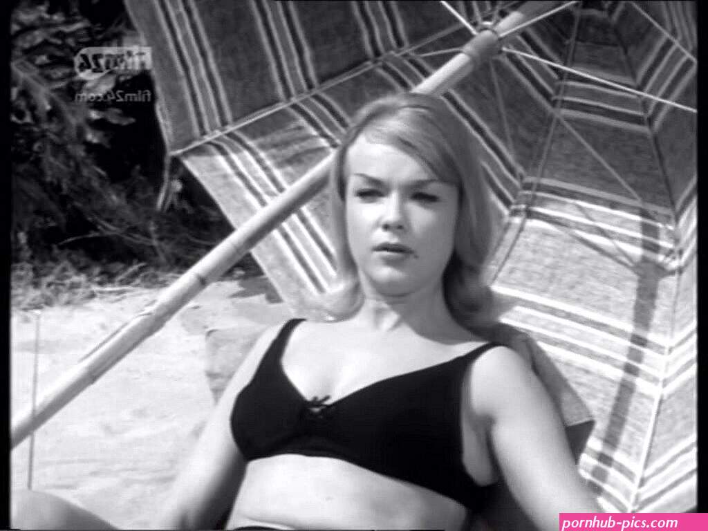 Anne Francis nude pics page