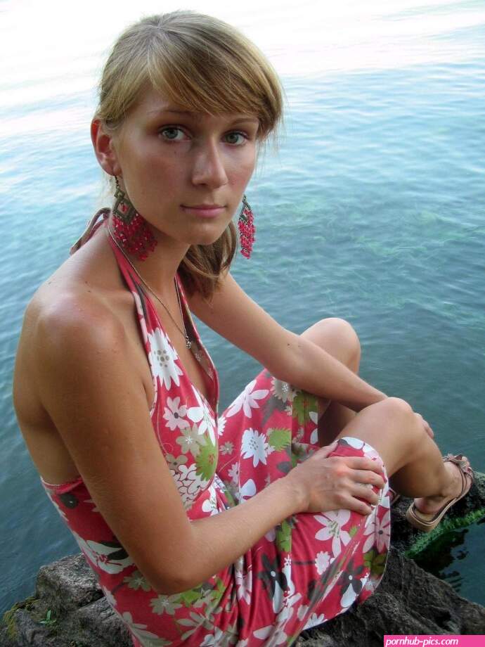 Gallery Amateur girls nipple slip oops