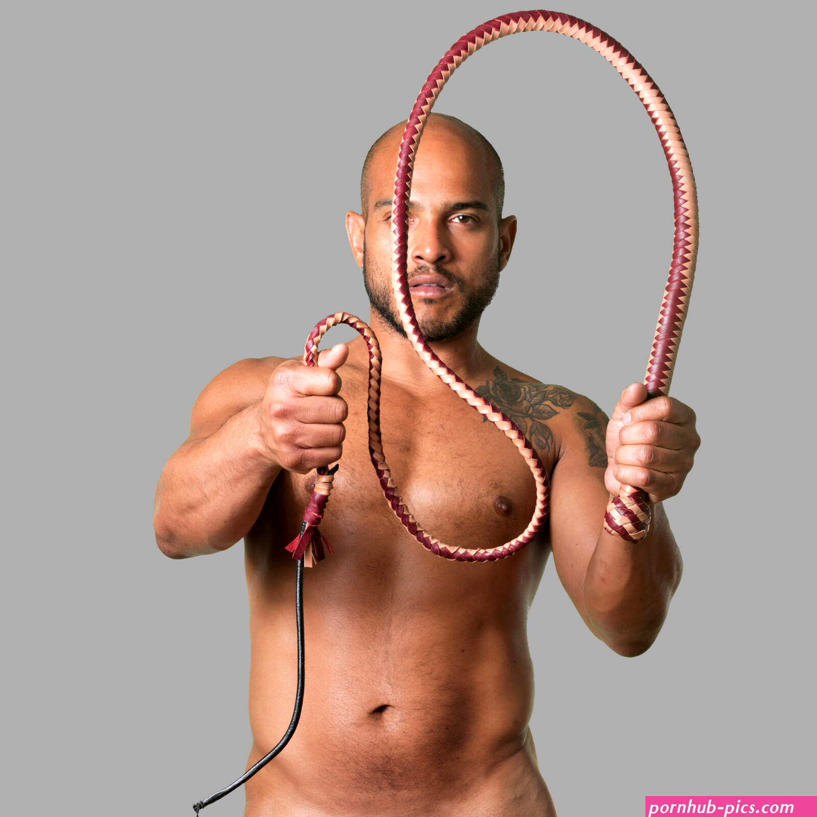 Buy SM whip in brown leather