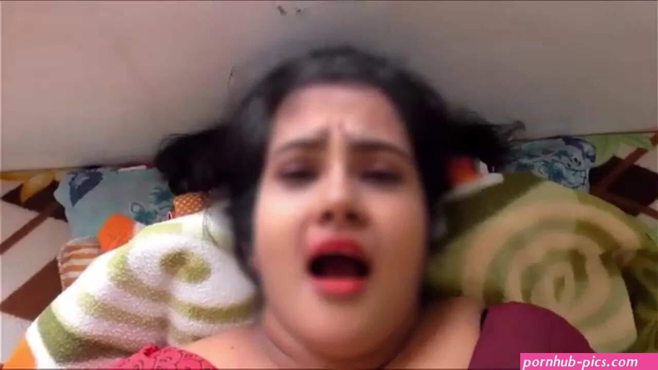 Indian Stepmom Disha Compilation Ended With Cum in Mouth Eating