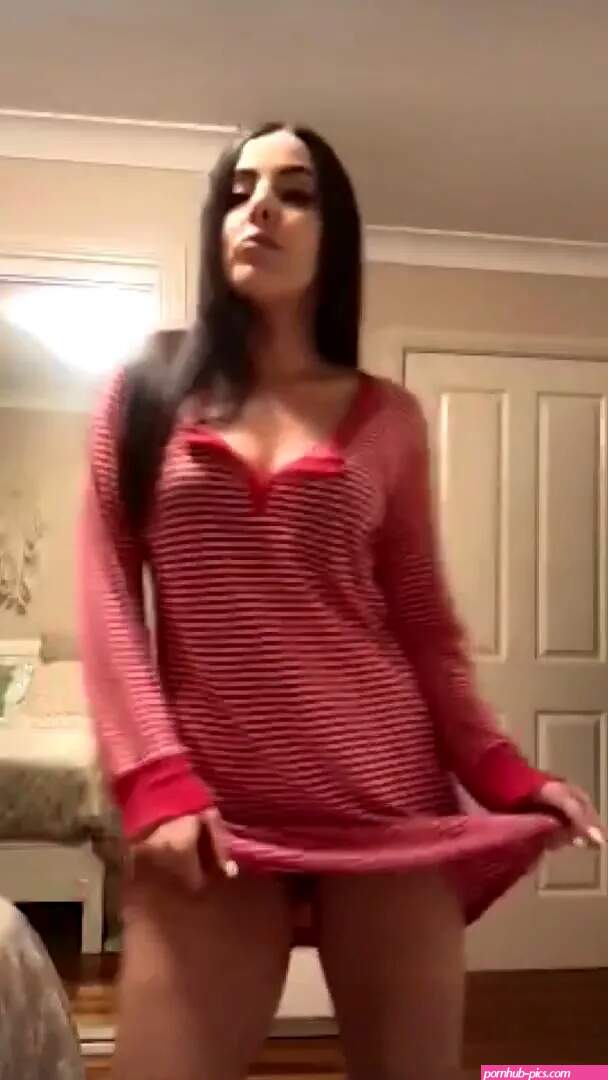 Periscope Girl 2