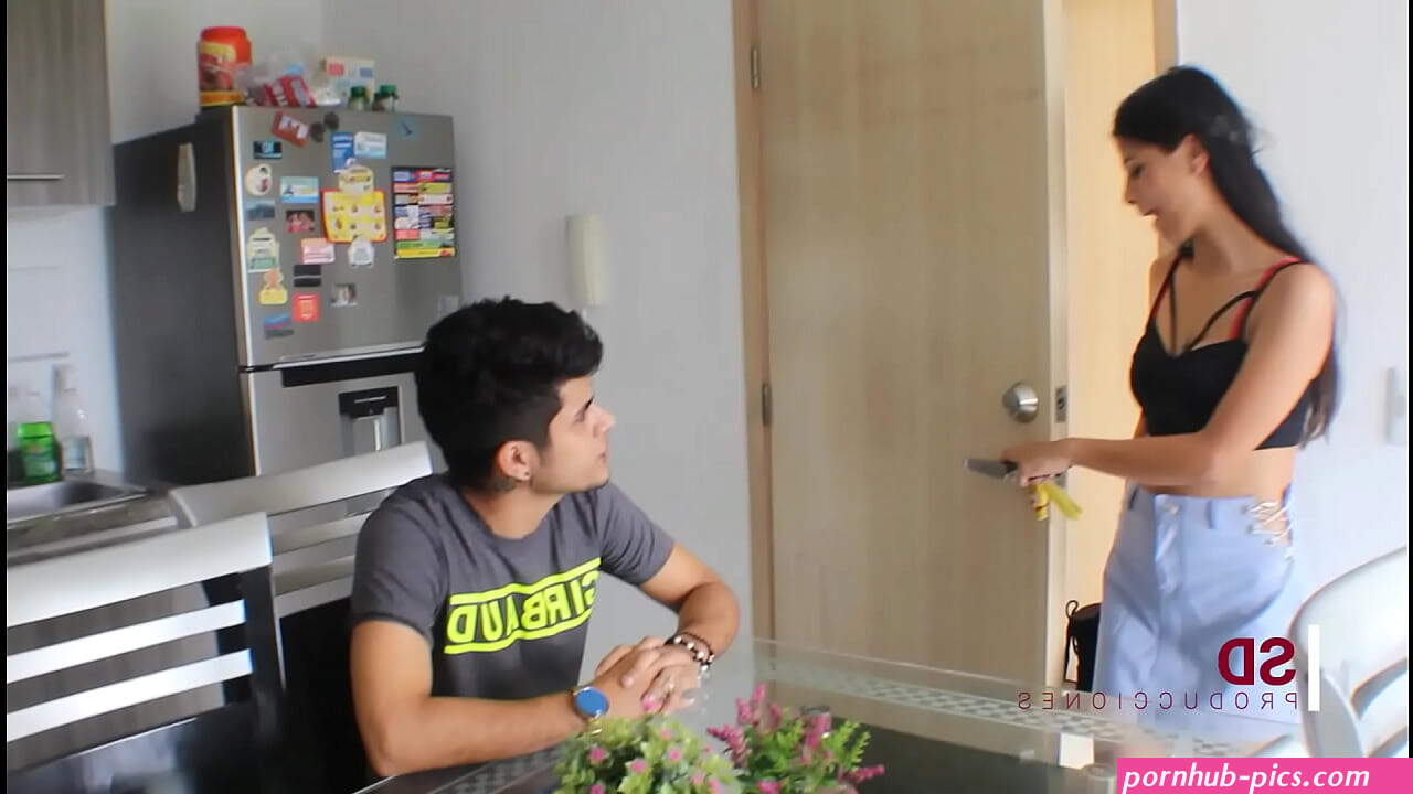 A MI HIJASTRA LE ENCANTA MI POLLA PORNO EN ESPANOL