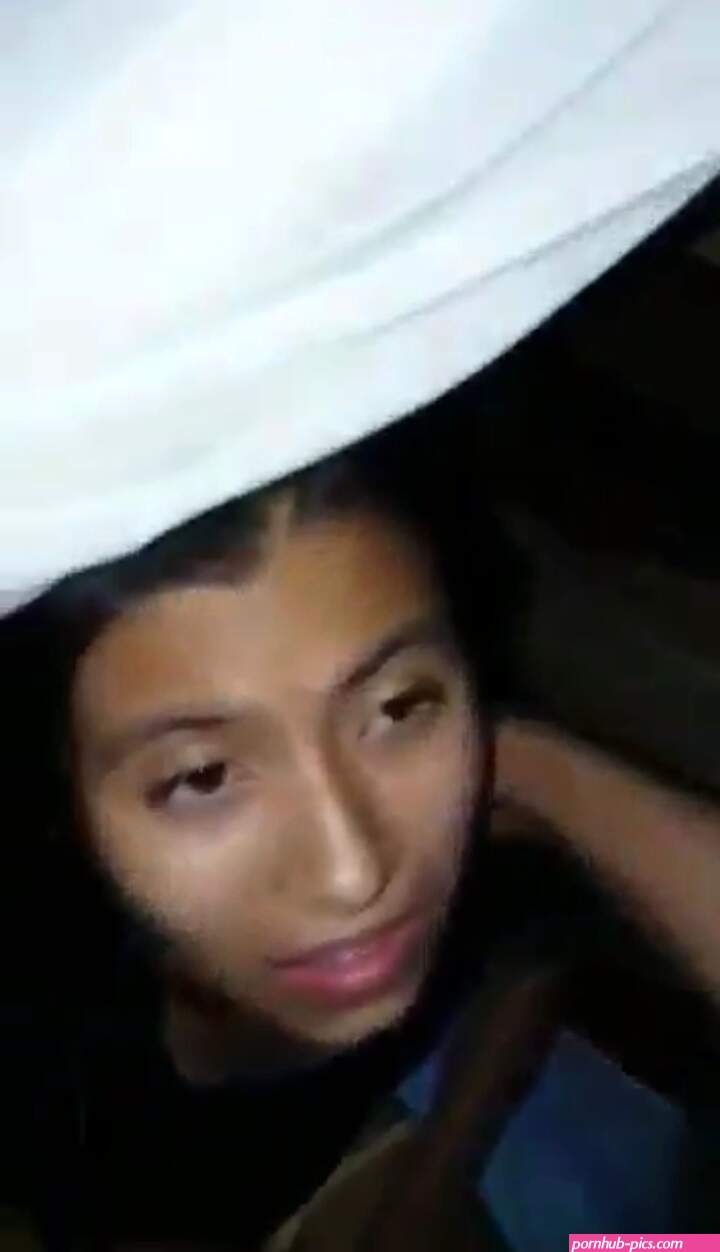 Cogiendo a mi hermana sin preservativo