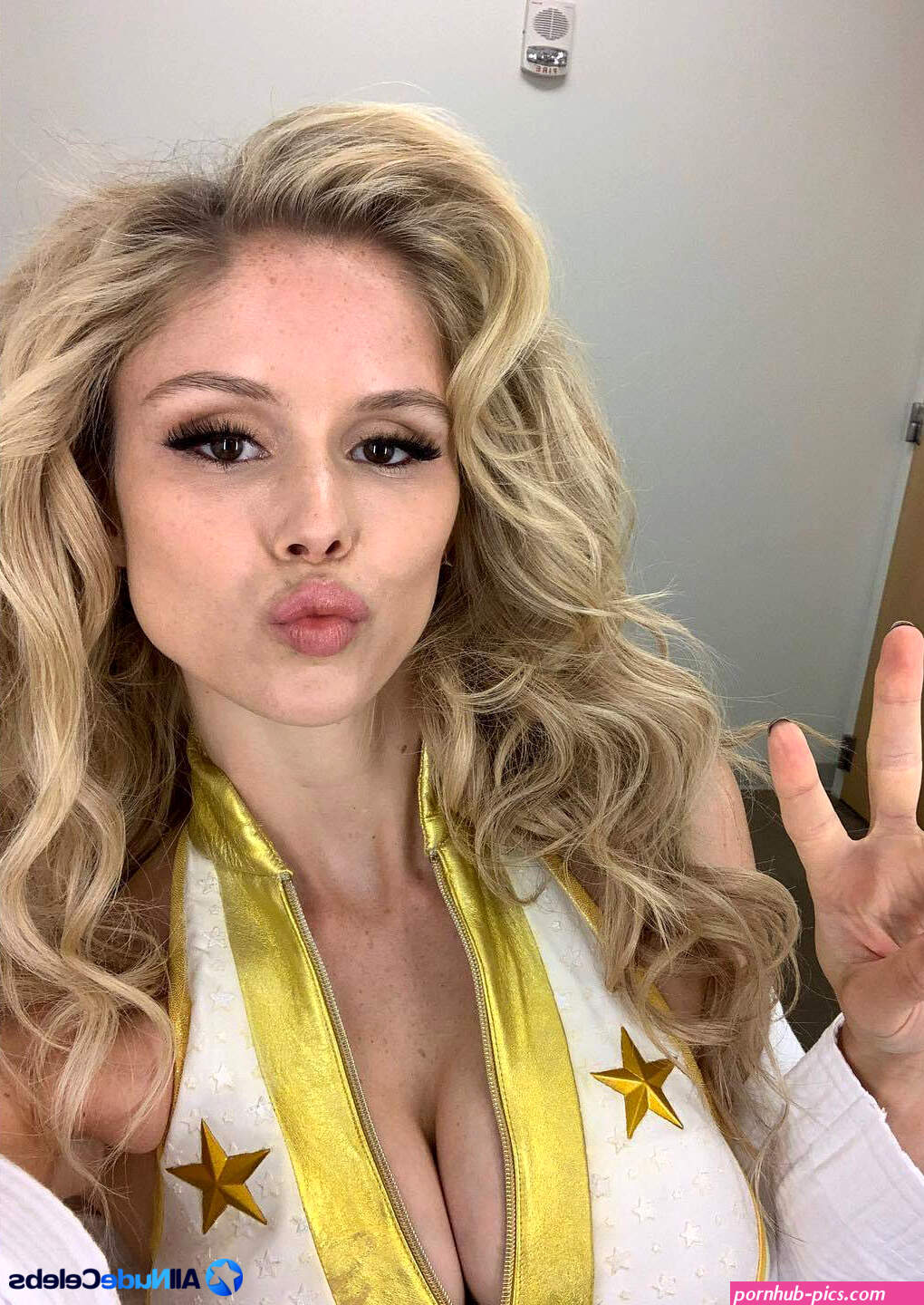 Erin Moriarty Nude And Hot Sex Scenes Collection -