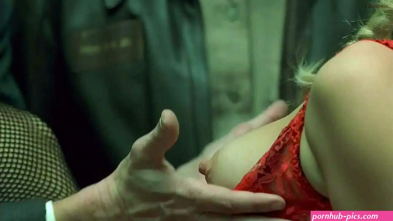 Maria Bello nude topless