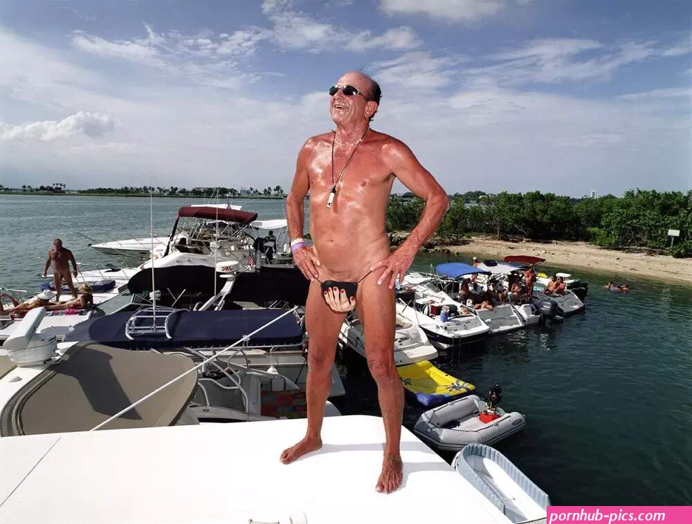 Naomi Harris Captain Richy Bella Vita All Nude Boating Regatta Miami FL March 2006