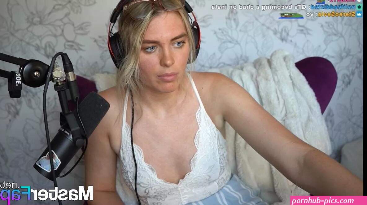 Qtcinderella Nude OnlyFans Leak Picture cewcNHCWib