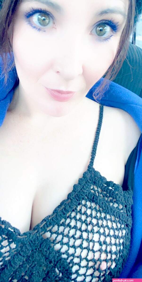 Do you flaunt your boobs?