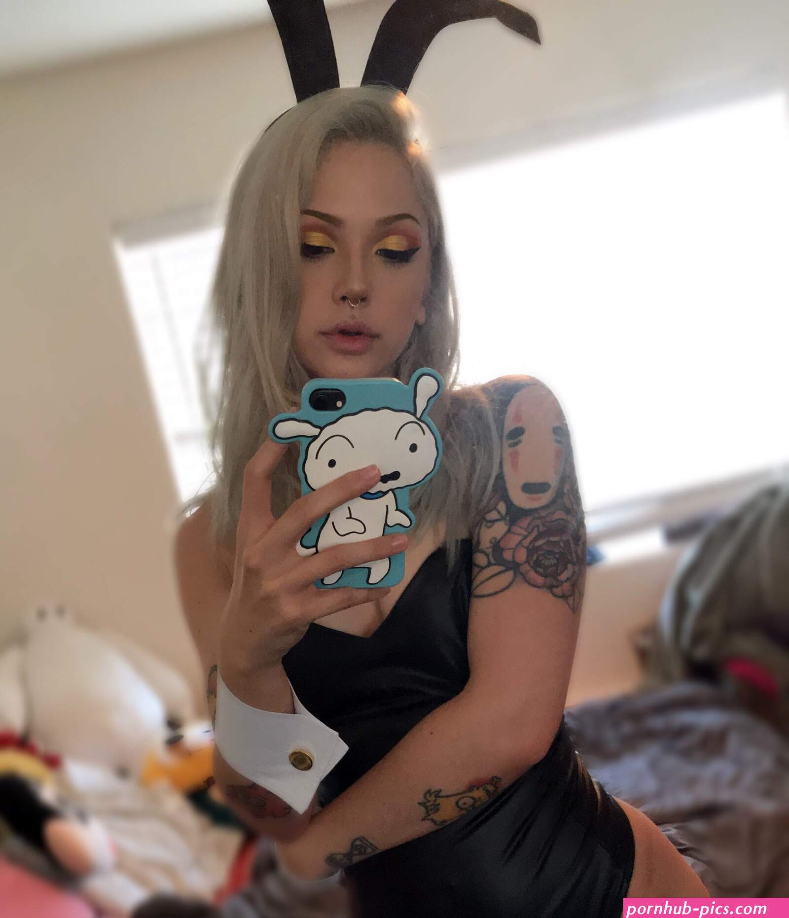Tay on X: I got my bunny suit for my bulma cosplay and uploaded some tester outfit shots on my onlyfans