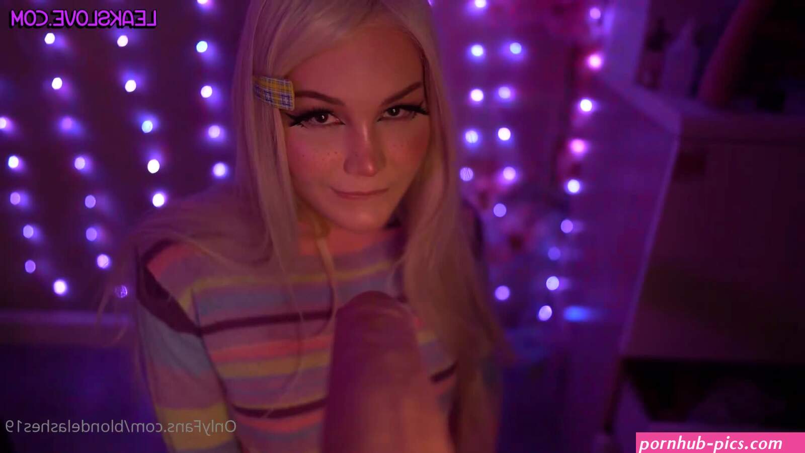 Blondelashes19