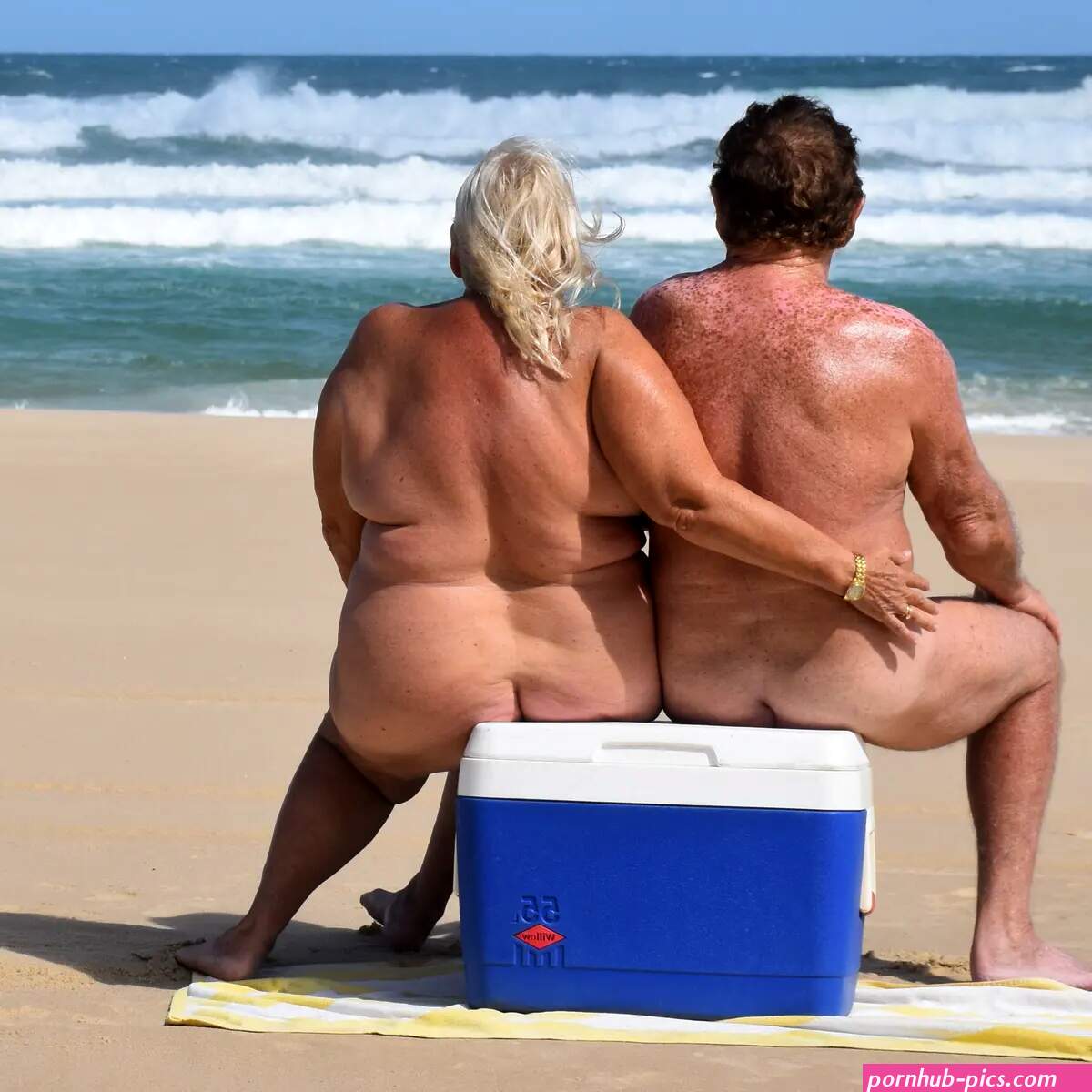 Hard to bare: Noosas nude beach crackdown reveals uncomfortable trend for nations naturists