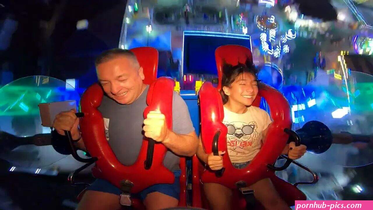 Slingshot ride pierced nipple slip 13:07