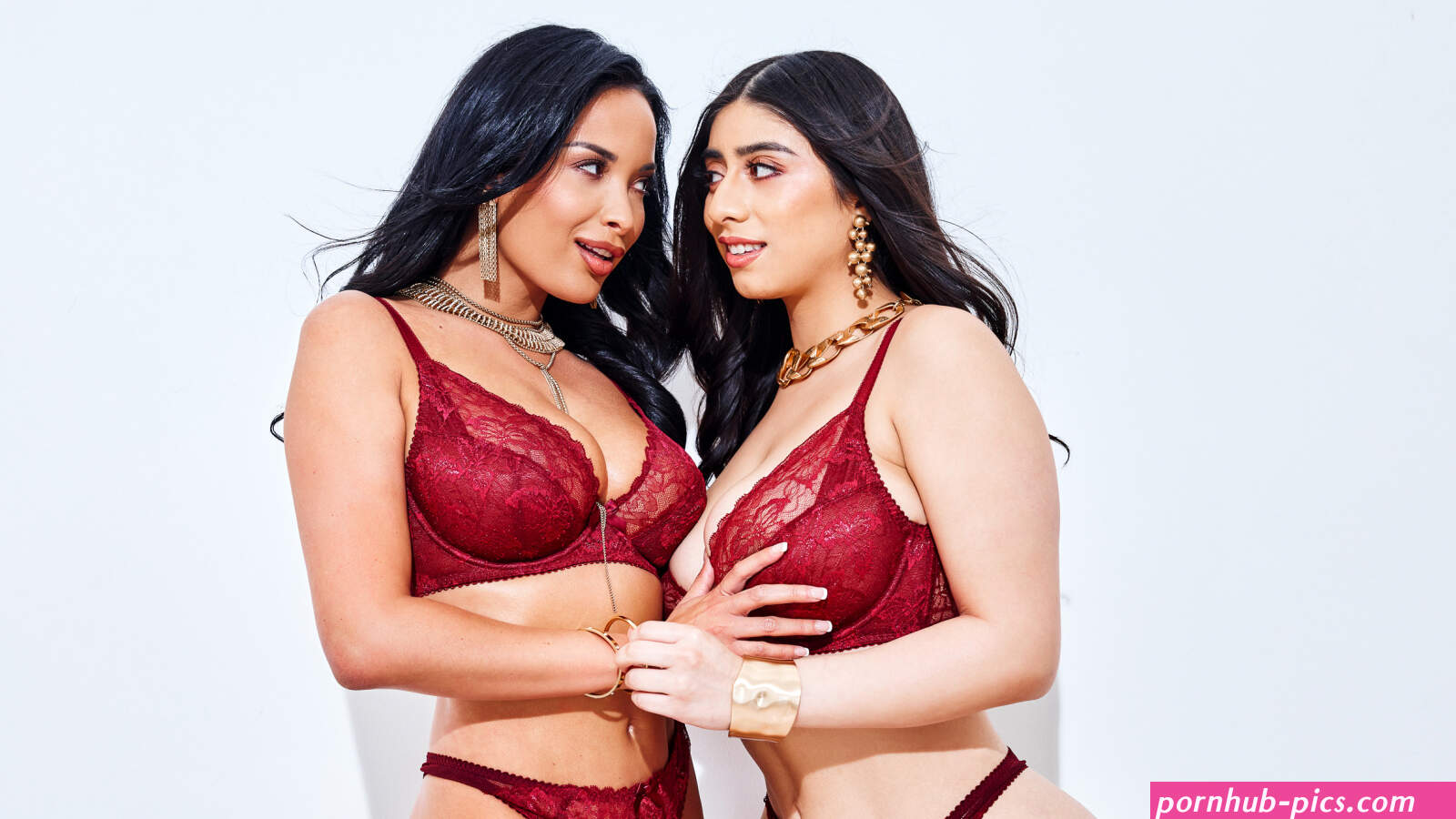 Stylish Babes Violet Myers And Anissa Kate Love Lesbian Sex