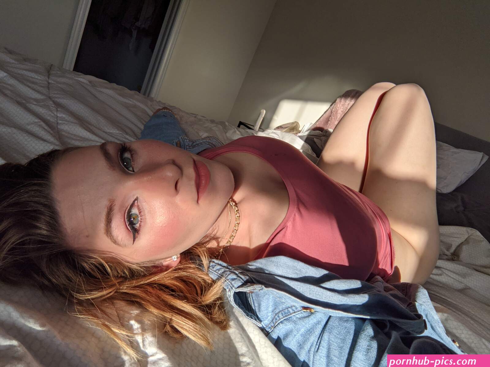 vividwhit OnlyFans
