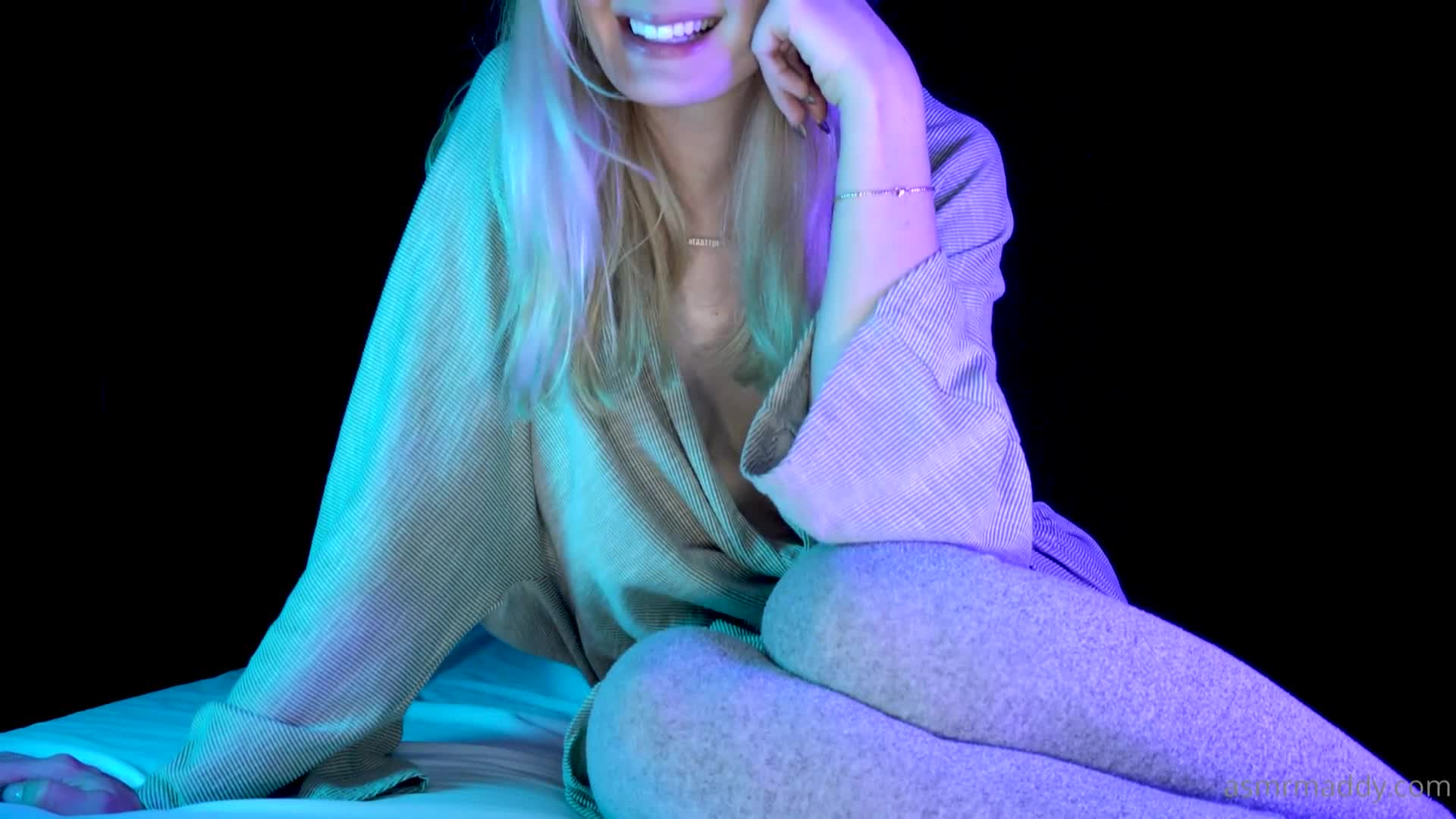 ASMR Maddy Nude Stepmom JOI. Fsein agus grianghraif salach fothraithe Onlyfans Patreon Fansly