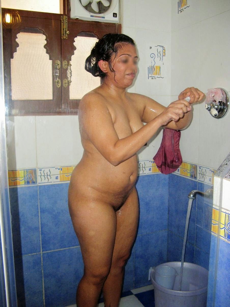 desi mom sex pic 5