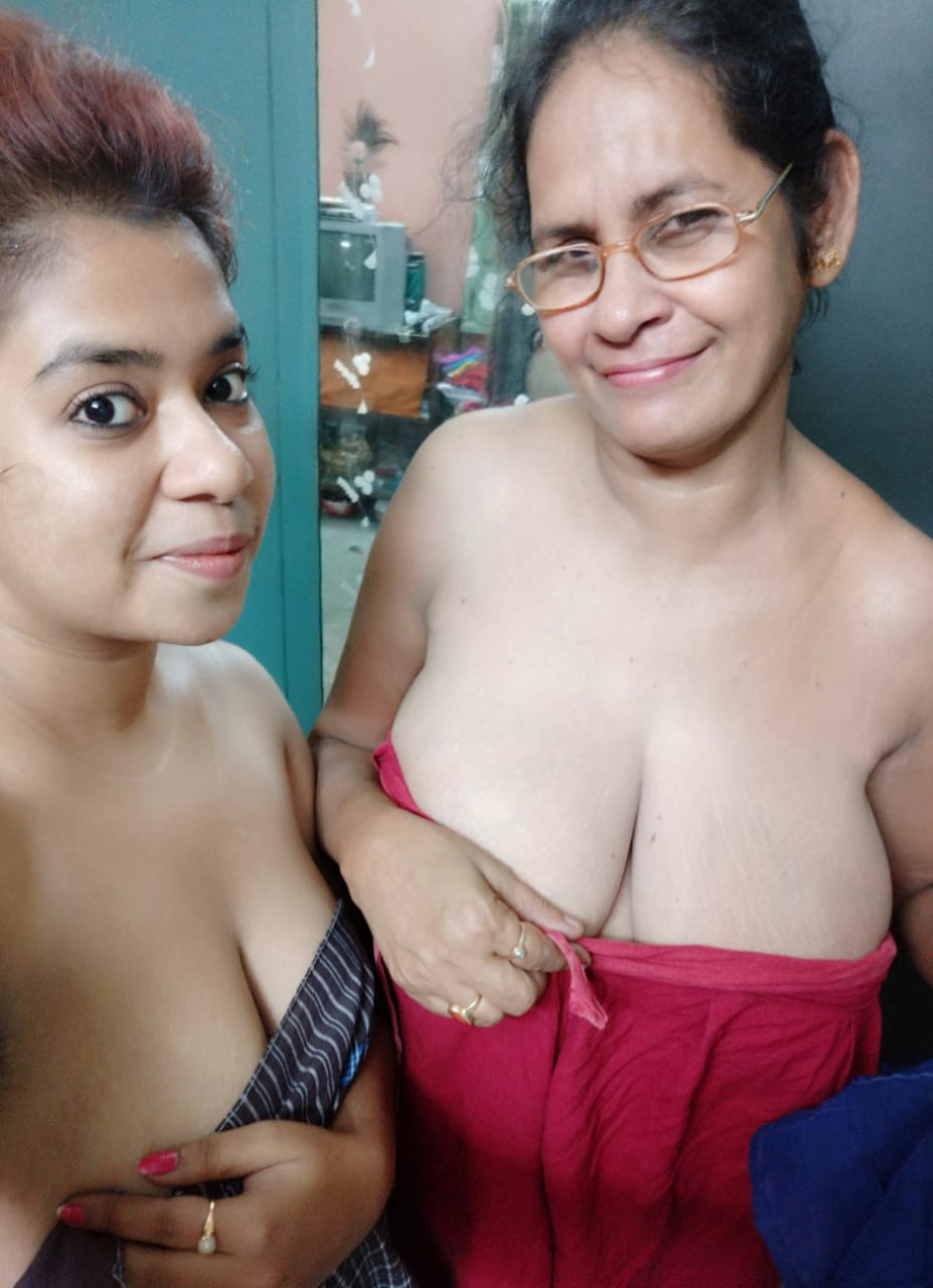 Monalisha Her Mom Showing Big Boobs 40 Pics Collections Zip Updates