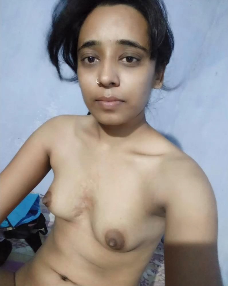 Horny Indian Girl Nude Selfie Pics Leaked