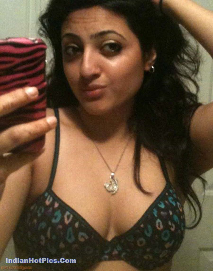 paki nude girl Archives