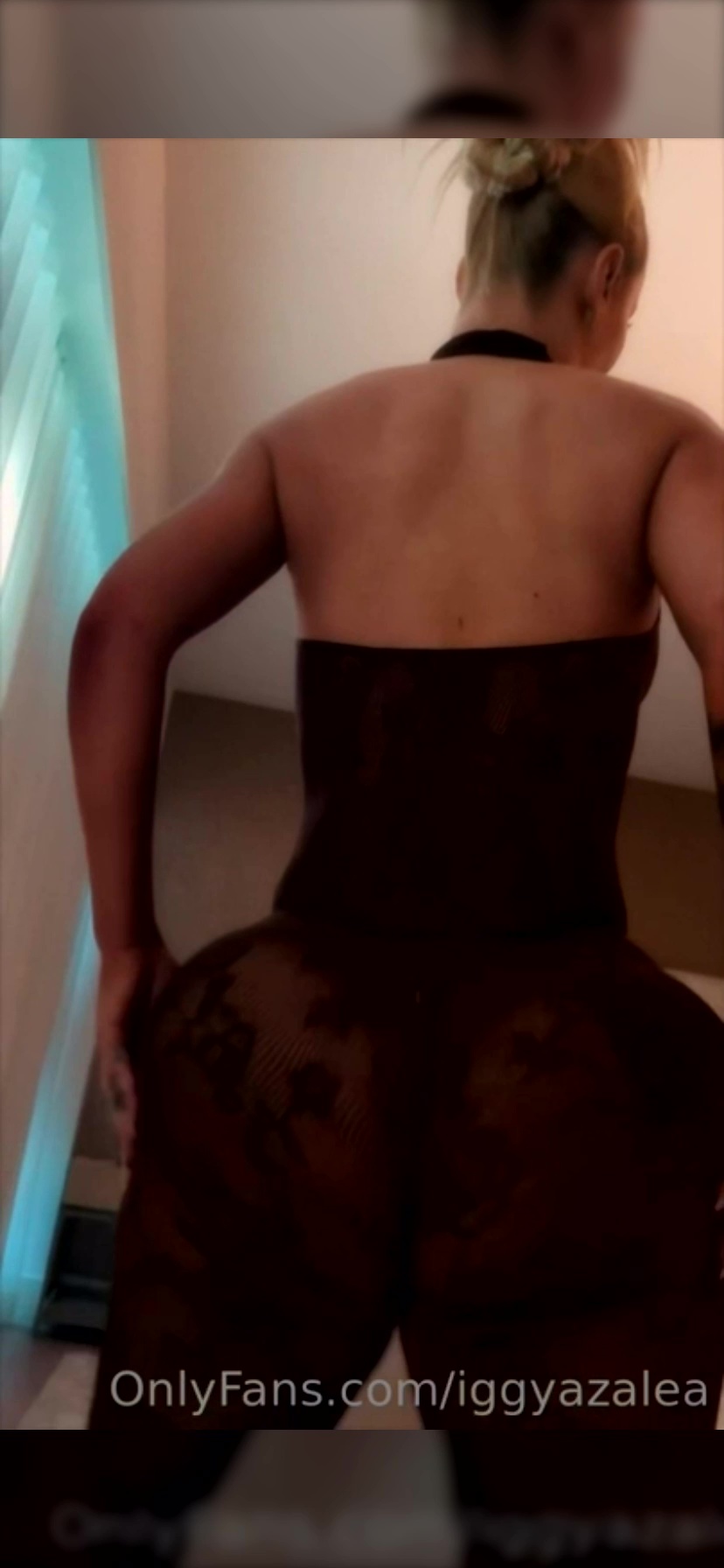 Iggy Azalea Twerking Big Ass Black Fishnet Body Stocking