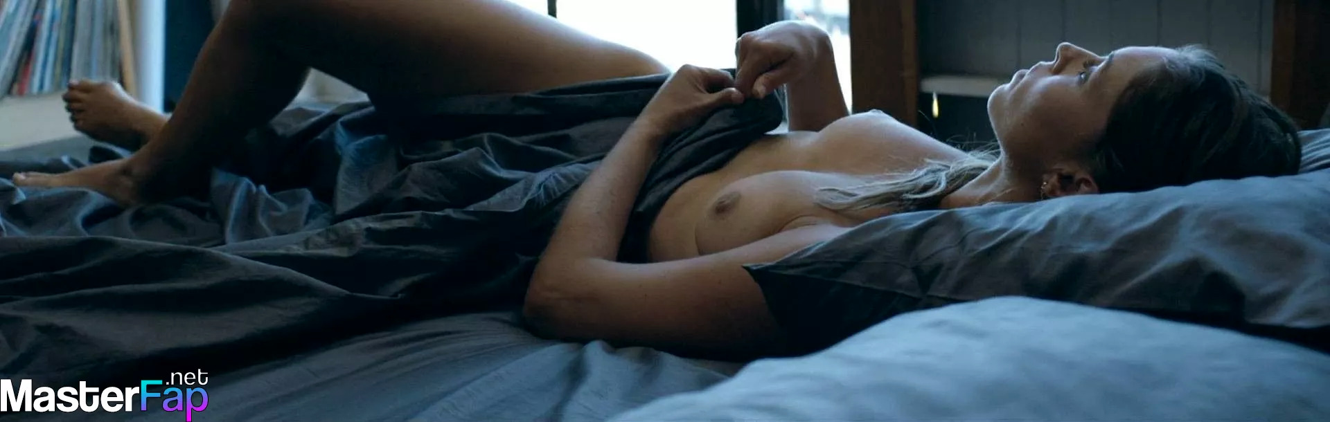 Natalie Krill Free Nudes Album 18 Pictures