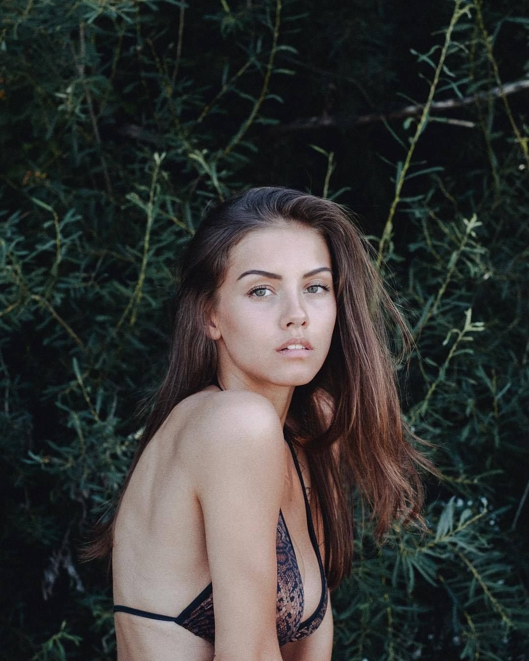 Nicola cavanis nude