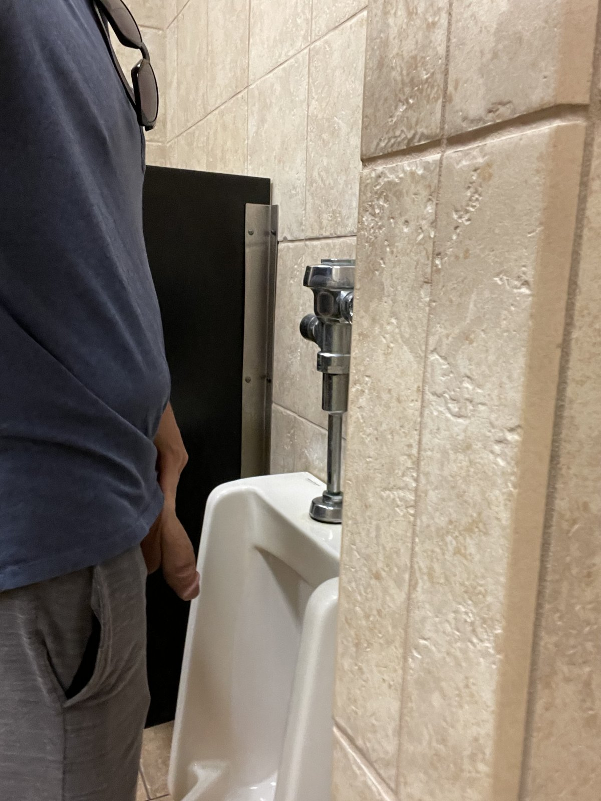 Urinals with no privacy