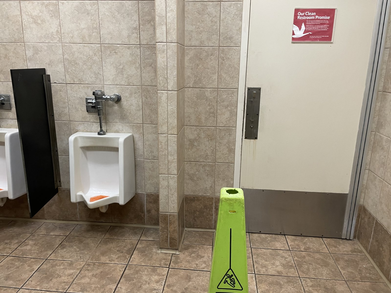 Urinals with no privacy