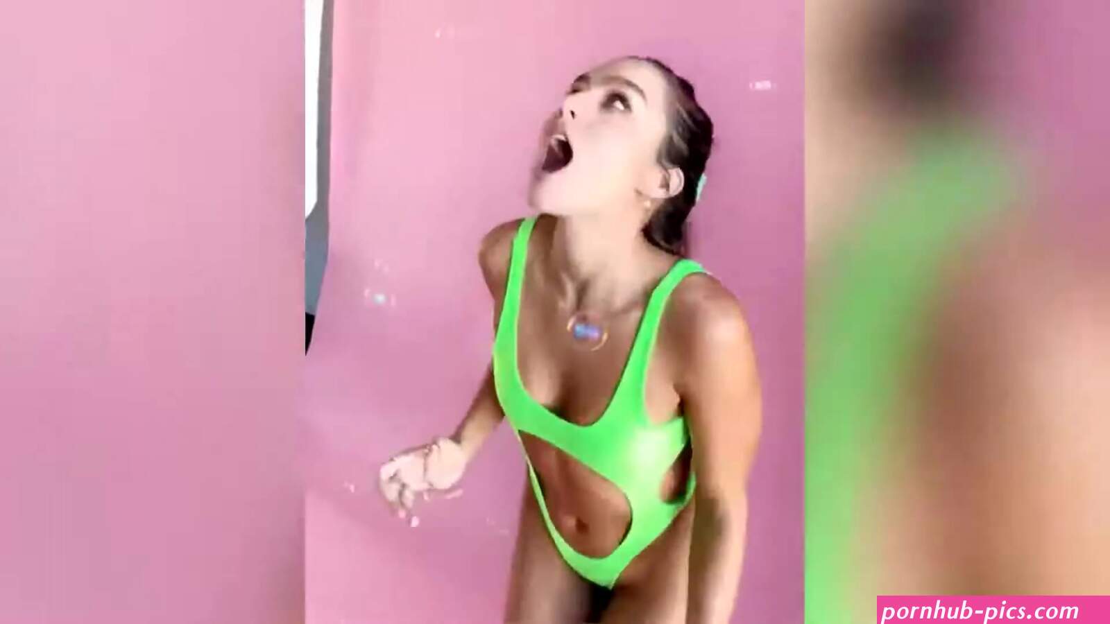 Sommer Ray Twerk May 2020