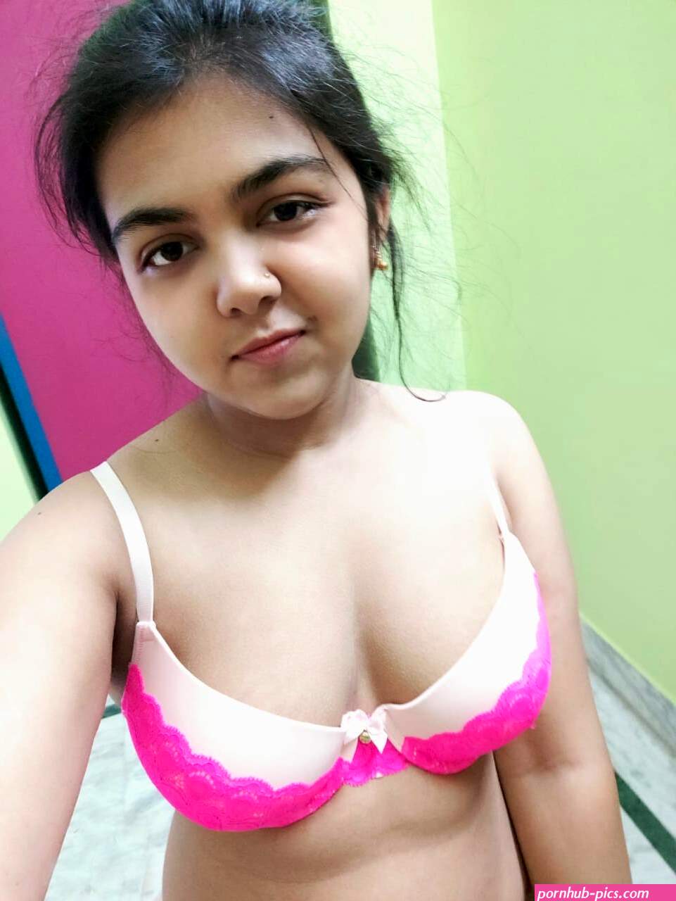 Rare Cute Indian Teen Fiza Naked Beautiful boobs Photos