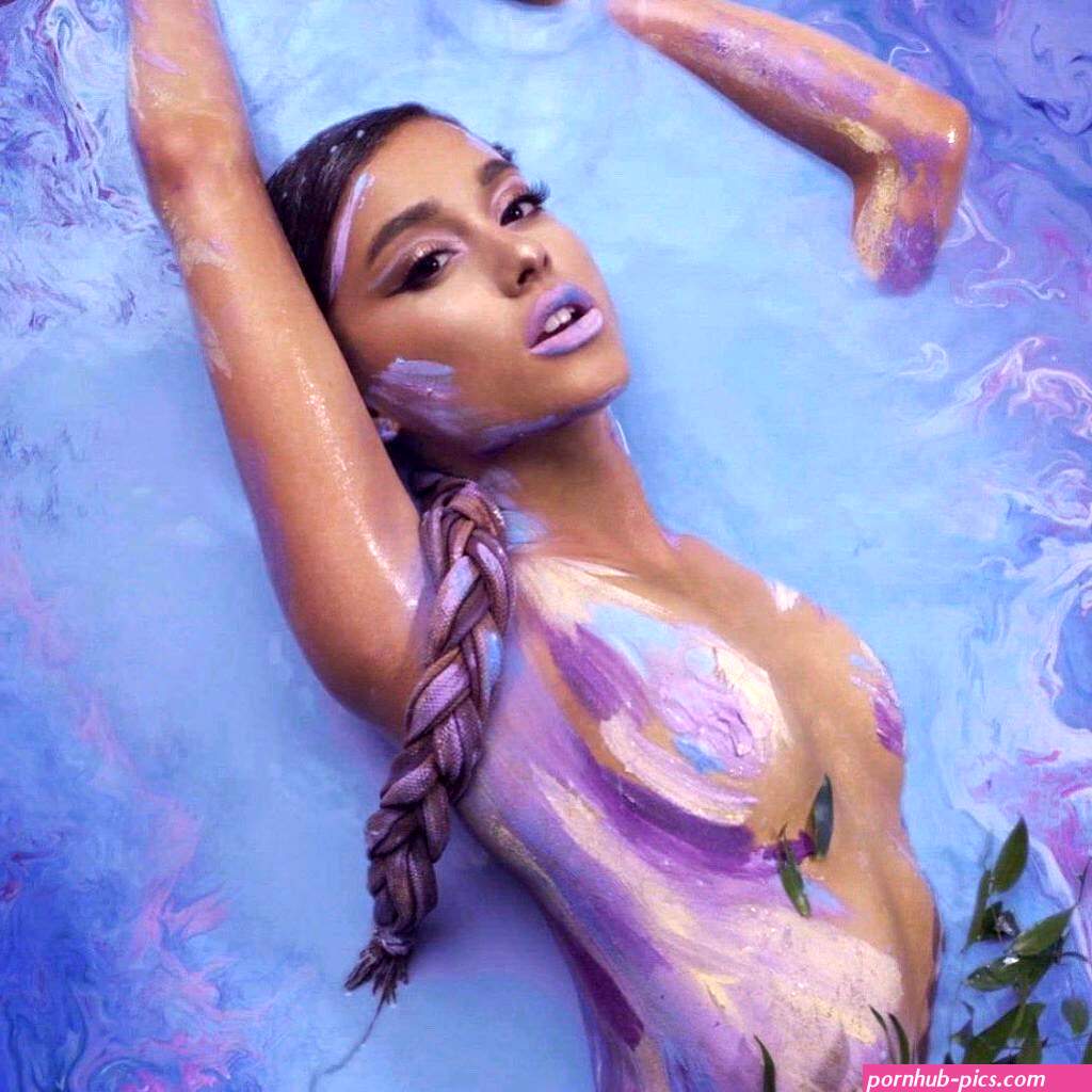 Ariana Grande Nude Sexy 67 Pics GIFs Video