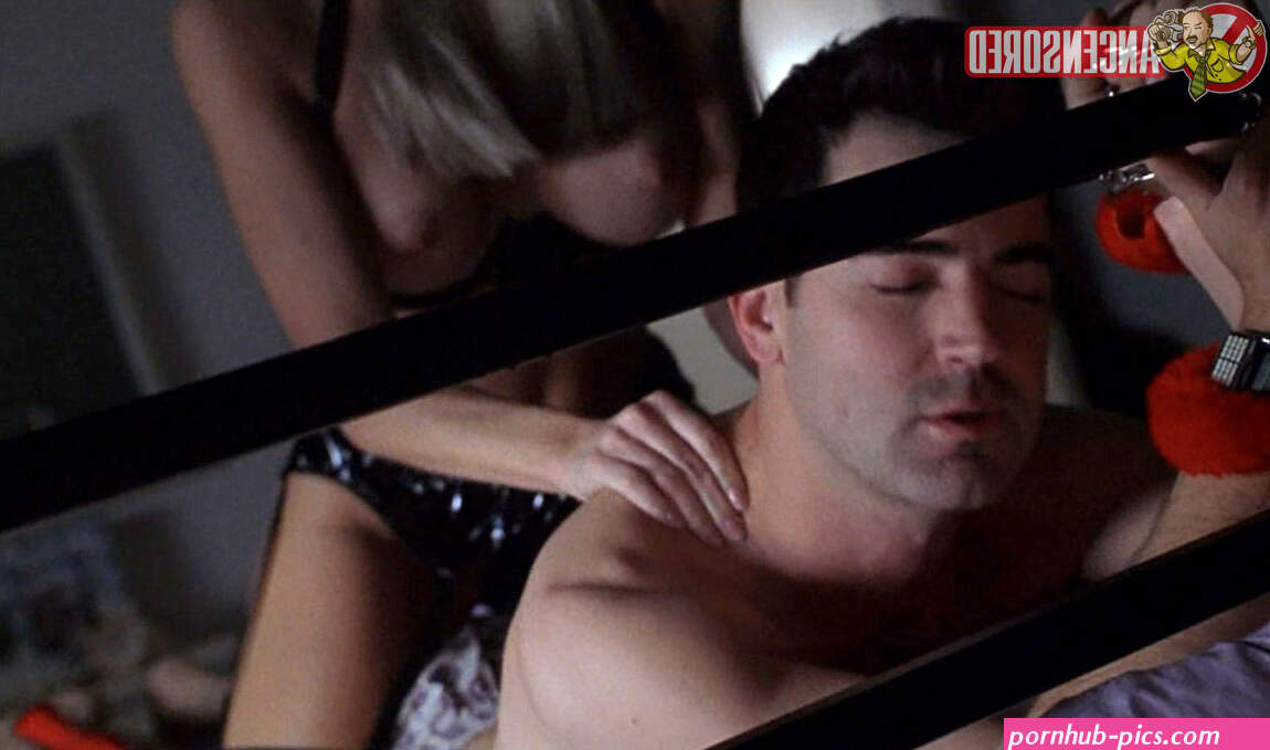 Naked Emily Procter in Body Shots ANCENSORED