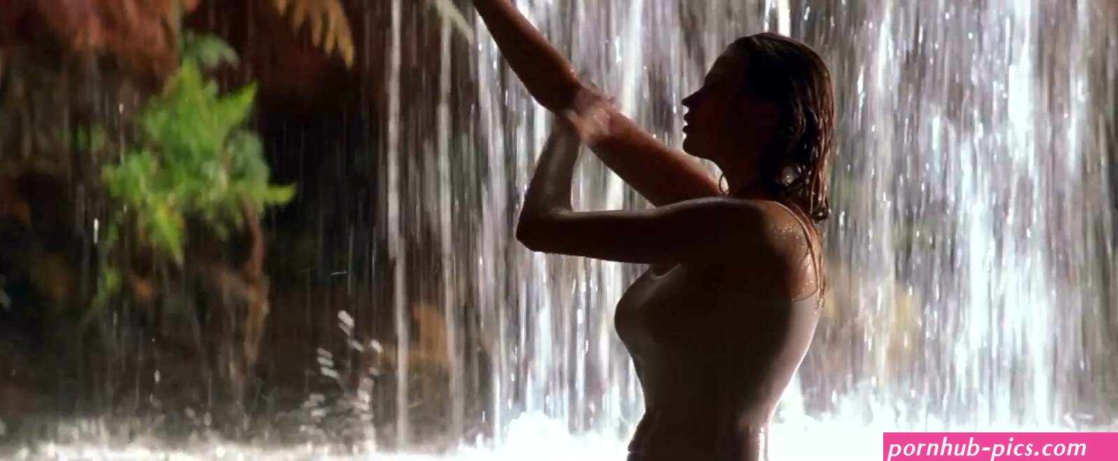 Nude video celebs Actress Estella Warren
