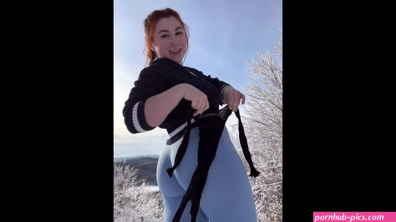 TikTok Famous PAWG Isla Moon