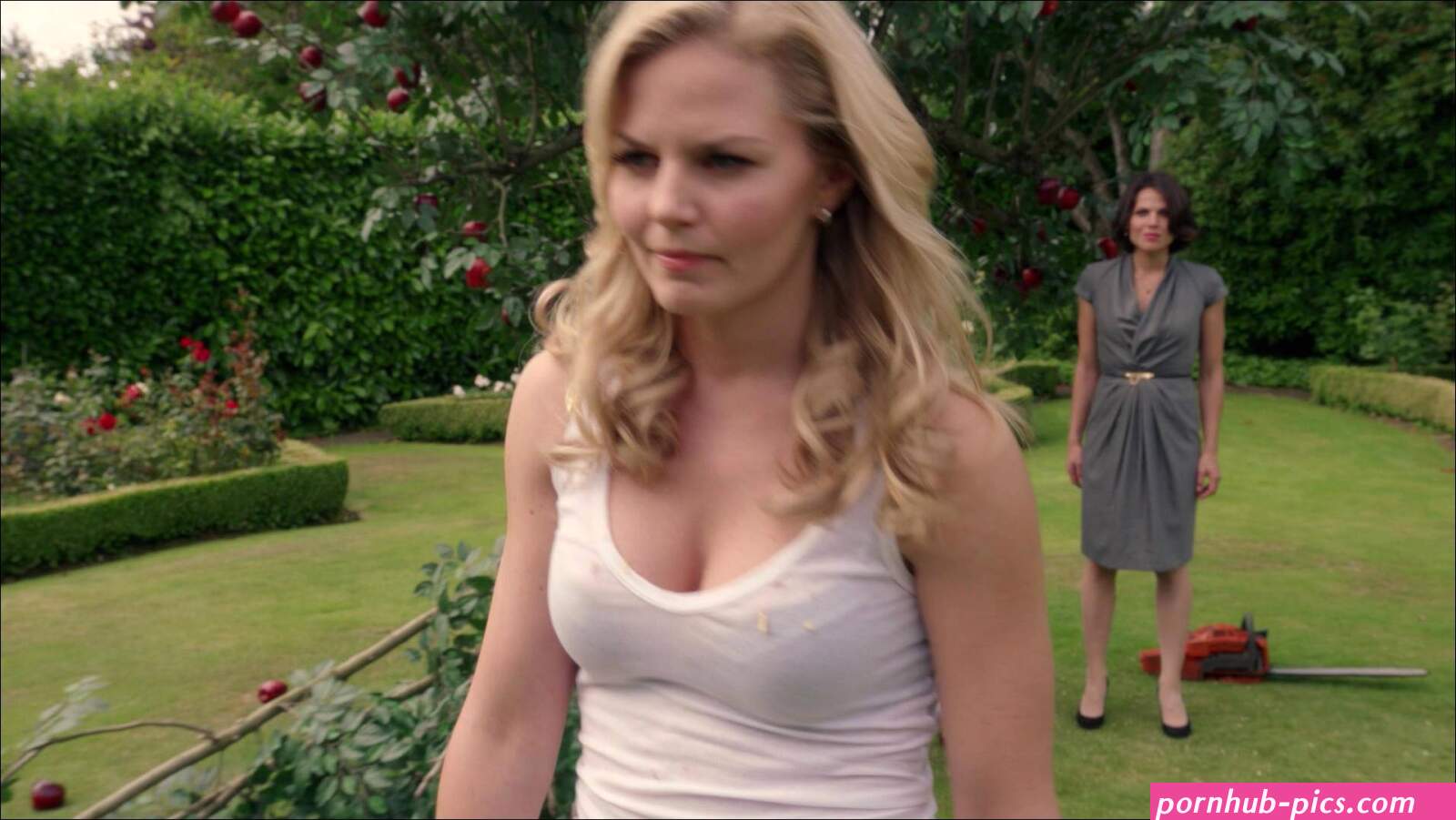 Naked Jennifer Morrison in Once Upon A Time ANCENSORED
