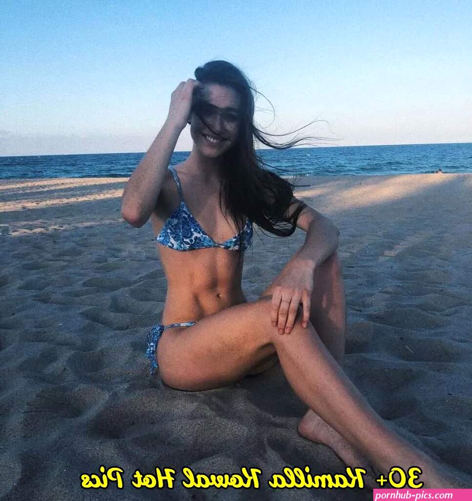 Kamilla Kowal Sexy
