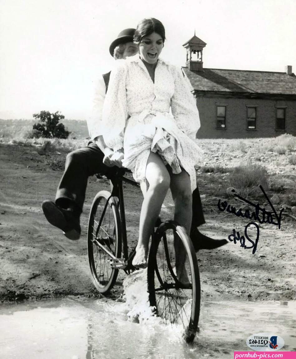 Katharine Ross Nude and Sexy Pics and Scenes