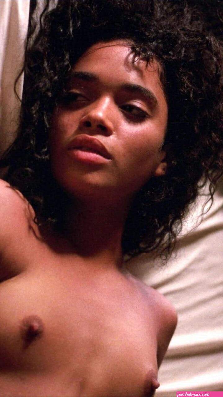 Lisa Bonet Nude Pictures. Rating 7.3610