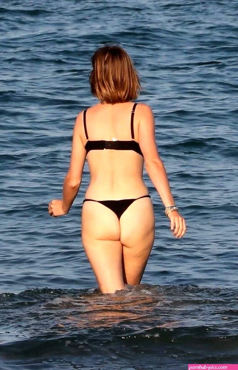 Maya Hawke Nude Photos Videos