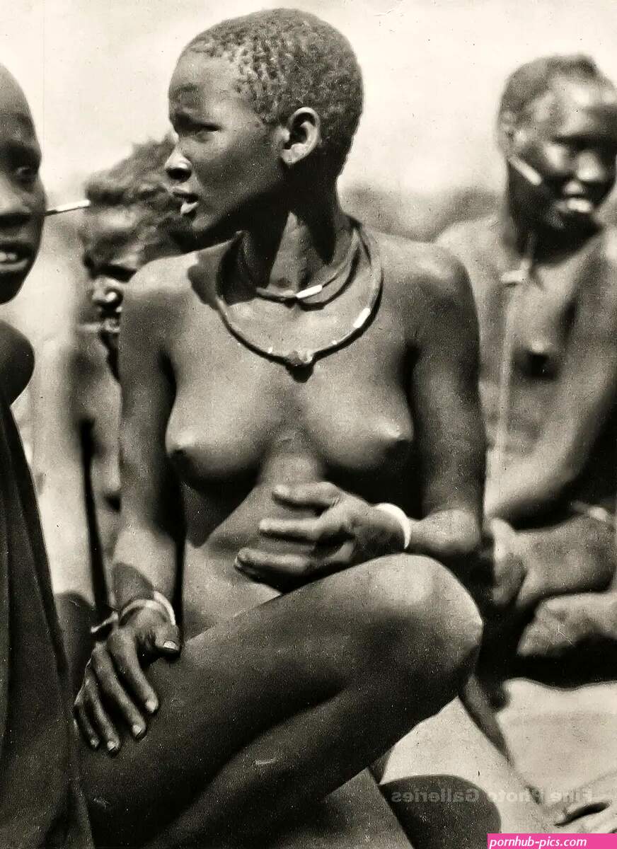 1929 Original AFRICA Black Female Nude Tribal Woman By BERNATZIK Photo Art 11X14