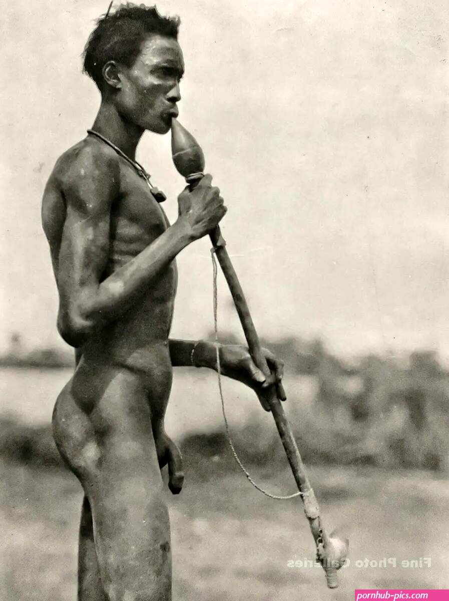 1920s Original AFRICA Male Nude Black Dinka Warrior Smoking BERNATZIK Photo Art