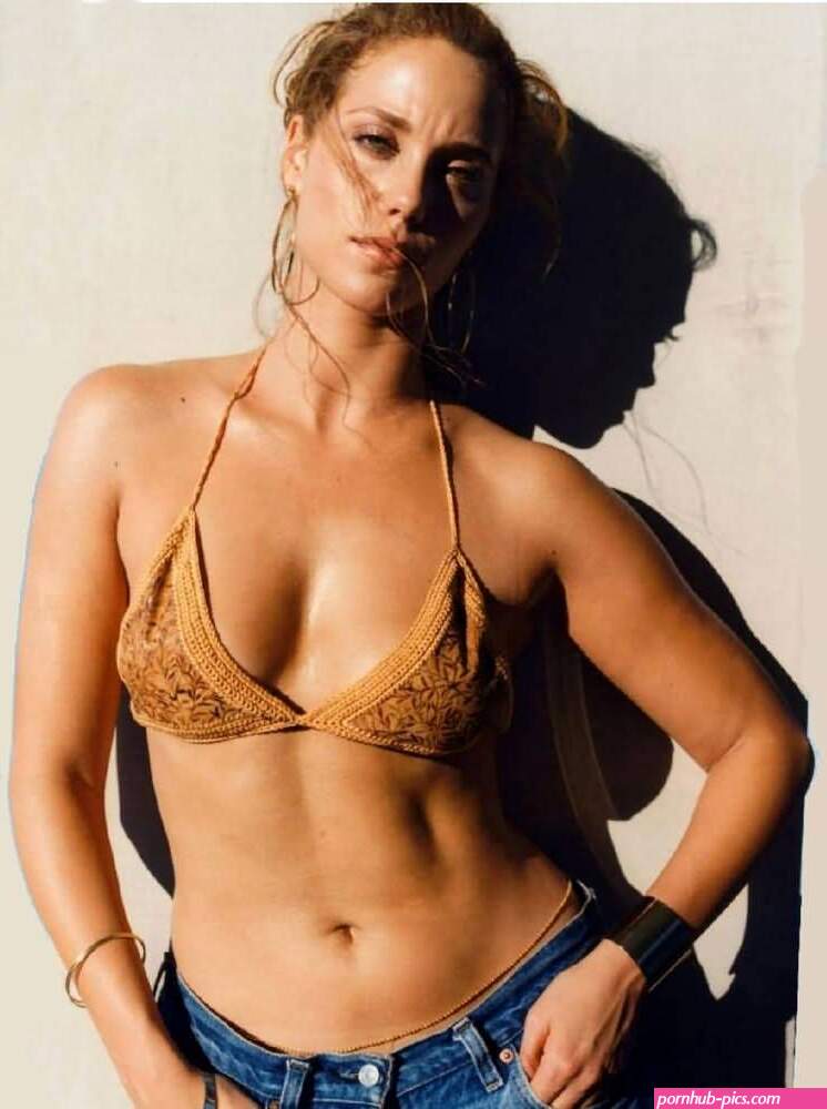 Elizabeth Berkley
