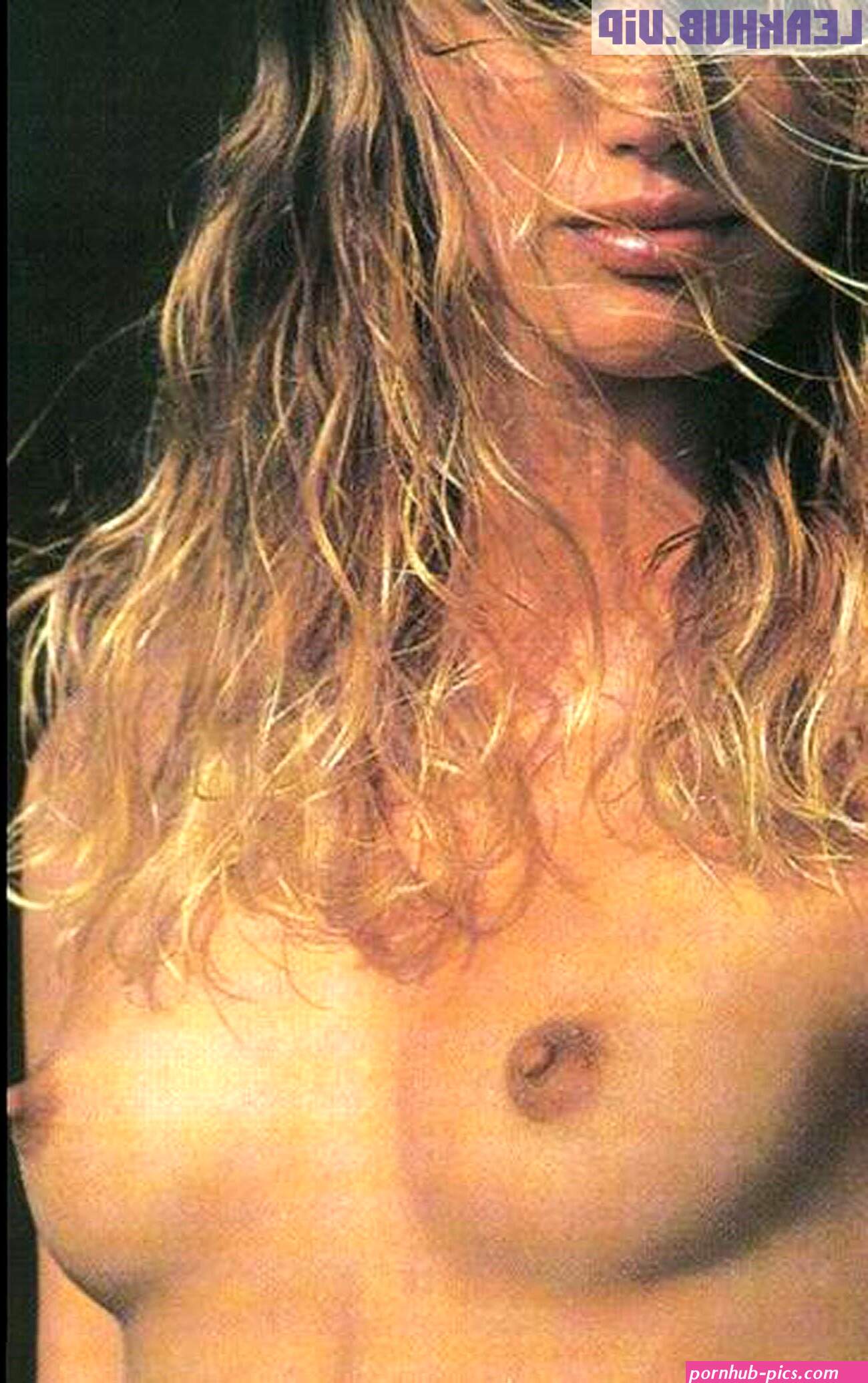 Rebecca Romijn Nude And Sexy