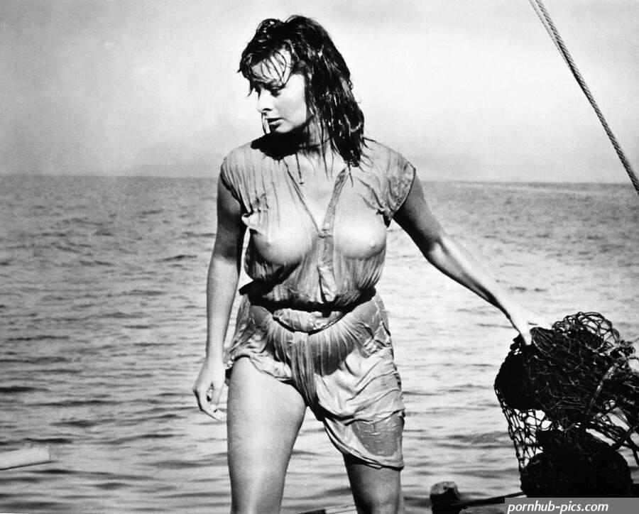 Movie star Sophia Loren Photograph by Underwood Archives